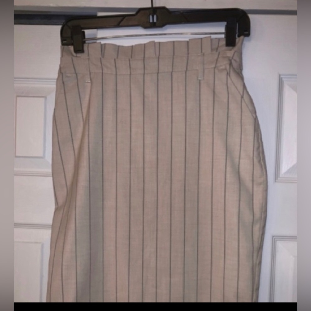 Banana Republic Skirt, Size 00P, with Belt